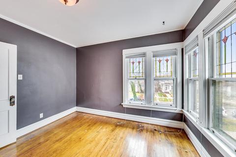 4052 N Lawler Ave, Chicago, IL 60641 photo 15