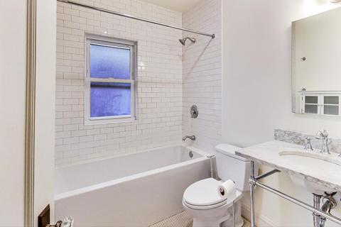 4052 N Lawler Ave, Chicago, IL 60641 photo 17