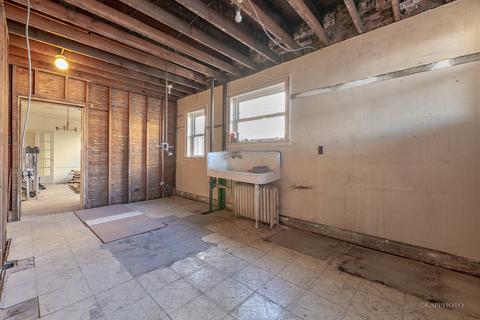 7947 S Champlain Ave, Chicago, IL 60619 photo 22