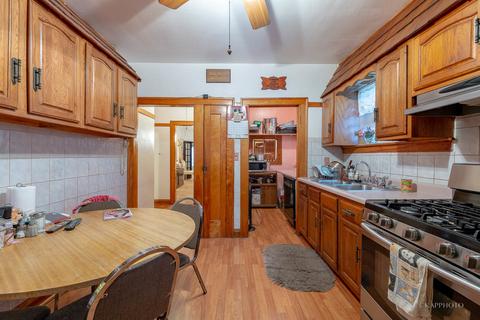 7947 S Champlain Ave, Chicago, IL 60619 photo 21
