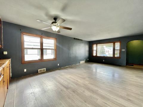 470 S Tanner Ave, Kankakee, IL 60901 photo 2