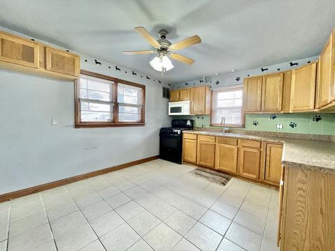 470 S Tanner Ave, Kankakee, IL 60901 photo 5