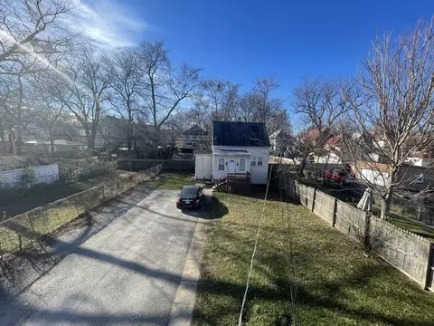 9844 S Charles St, Chicago, IL 60643 photo 3