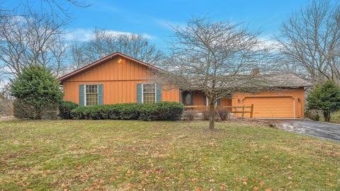 8719 S Hill Rd, Marengo, IL 60152