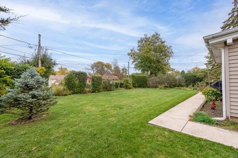 560 Lincoln Dr, Hoffman Estates, IL 60169 photo 27