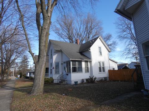 858 S 5th Ave, Kankakee, IL 60901 photo 2