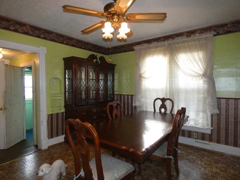 858 S 5th Ave, Kankakee, IL 60901 photo 9