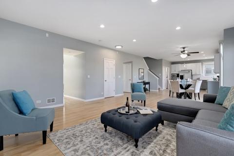 1332 Caribou Ln, Hoffman Estates, IL 60192 photo 5