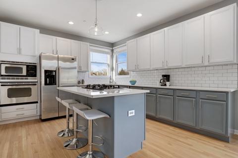 1332 Caribou Ln, Hoffman Estates, IL 60192 photo 8