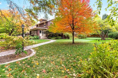 1915 E Jackson St, Bloomington, IL 61701 photo 3