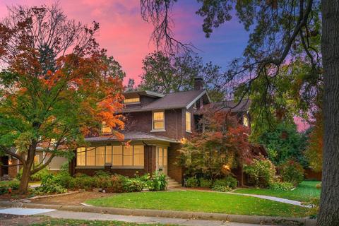 1915 E Jackson St, Bloomington, IL 61701 photo 2
