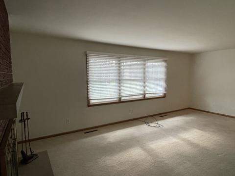 1464 W Vanmeter St, Kankakee, IL 60901 photo 9