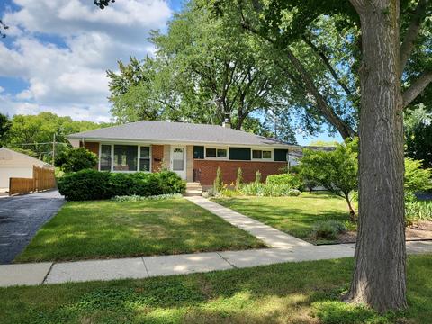 824 Delles Rd, Wheaton, IL 60189 photo 1