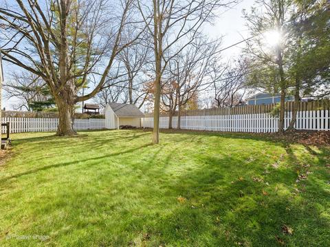 512 Parkway Dr, Wheaton, IL 60187 photo 18