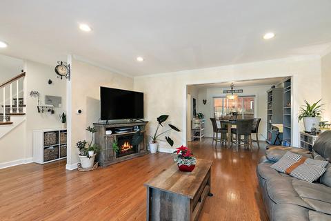 729 Elder Ln, Deerfield, IL 60015 photo 8