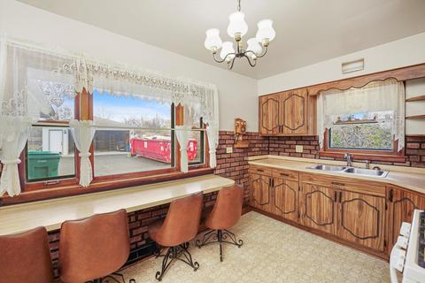 8540 State Rd, Burbank, IL 60459 photo 8