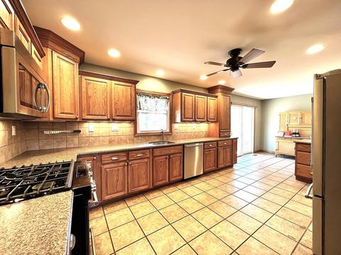 946 S 9th Ave, Kankakee, IL 60901 photo 9