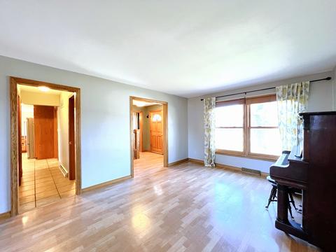 946 S 9th Ave, Kankakee, IL 60901 photo 8
