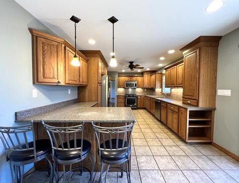 946 S 9th Ave, Kankakee, IL 60901 photo 12