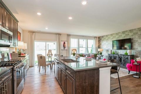 1020 Draper Rd, Mchenry, IL 60050 photo 4