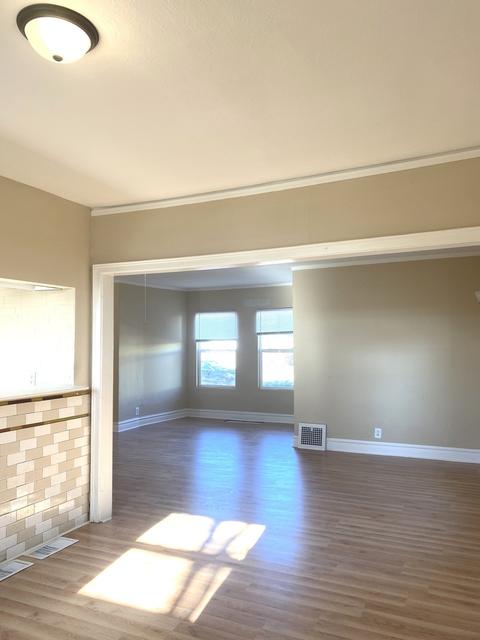 558 E Cass St, Joliet, IL 60432 photo 7