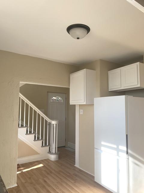 558 E Cass St, Joliet, IL 60432 photo 10