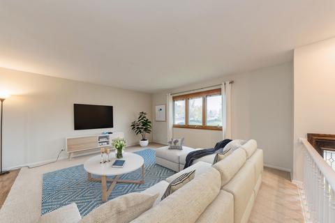 4142 Victoria Dr, Hoffman Estates, IL 60192 photo 3