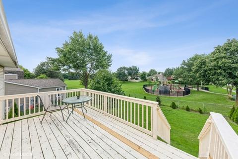 4142 Victoria Dr, Hoffman Estates, IL 60192 photo 17