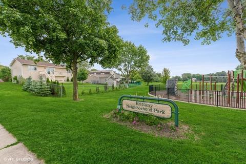 4142 Victoria Dr, Hoffman Estates, IL 60192 photo 23
