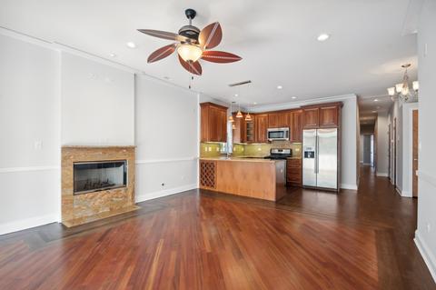 516 E 42nd St #2W, Chicago, IL 60653 photo 6