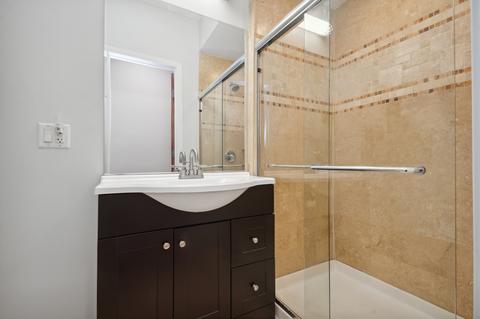 516 E 42nd St #2W, Chicago, IL 60653 photo 13