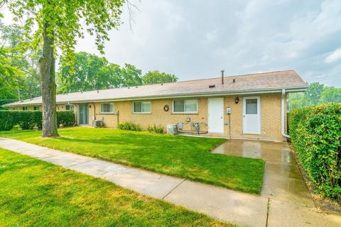 833 Valley Stream Dr #B, Wheeling, IL 60090 photo 10
