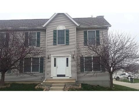 1404 Montgomery St, Normal, IL 61761 photo 1