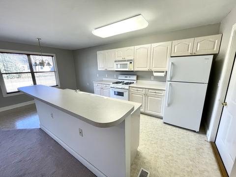 1001 31st St, Peru, IL 61354 photo 8