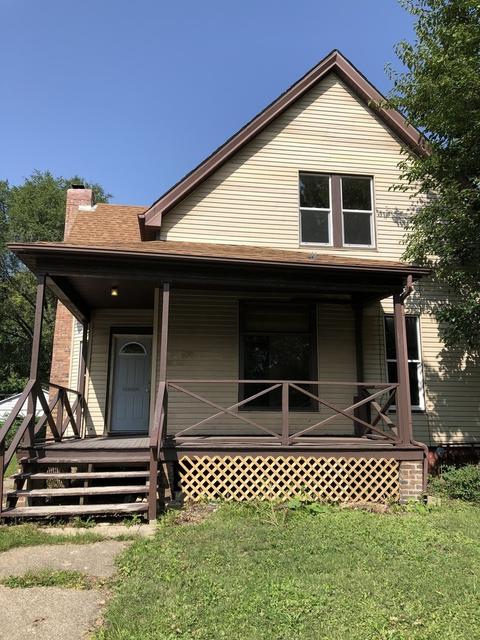 912 E Locust St, Bloomington, IL 61701 photo 1