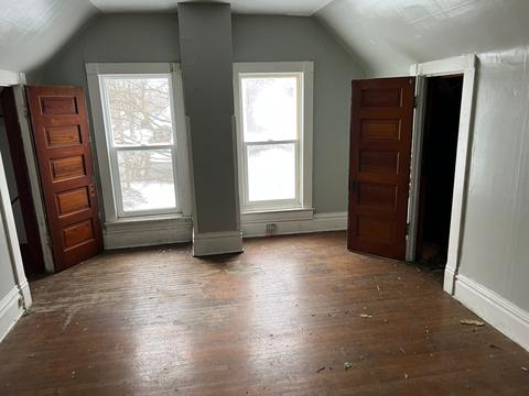 912 E Locust St, Bloomington, IL 61701 photo 21