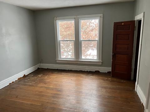 912 E Locust St, Bloomington, IL 61701 photo 22