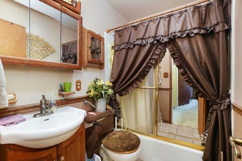 1107 Oakleaf Ave, Mchenry, IL 60051 photo 8