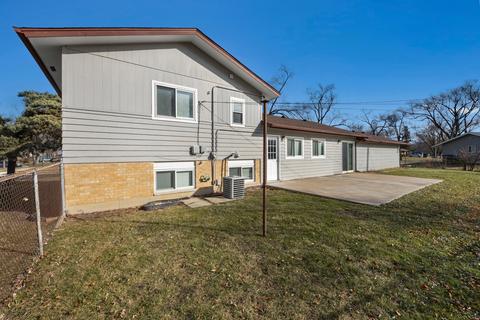 735 Maple Ln, Hoffman Estates, IL 60169 photo 15