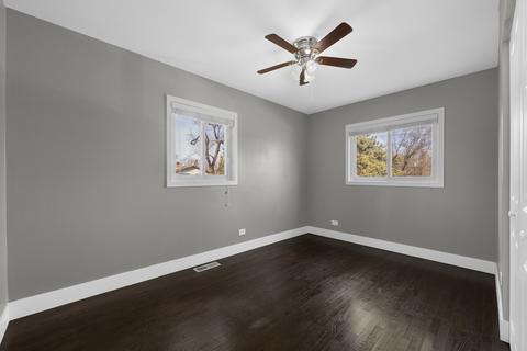 735 Maple Ln, Hoffman Estates, IL 60169 photo 7