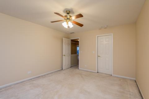 5277 Galloway Dr, Hoffman Estates, IL 60192 photo 15