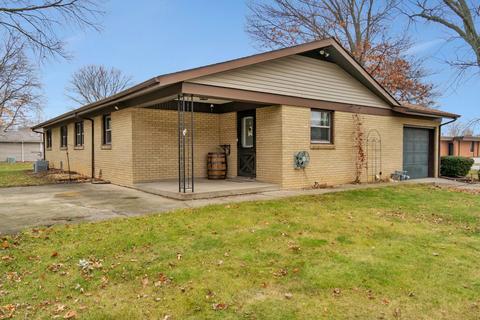 119 Davis St, Seneca, IL 61360 photo 6