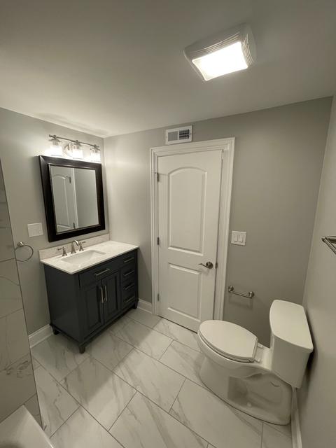 8024 S Emerald Ave, Chicago, IL 60620 photo 11