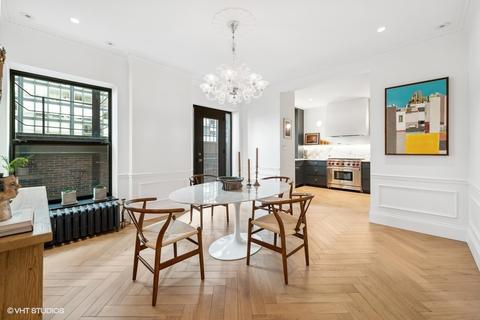 257 E Delaware Pl #2BD, Chicago, IL 60611 photo 9