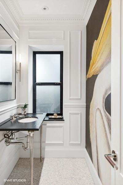 257 E Delaware Pl #2BD, Chicago, IL 60611 photo 25