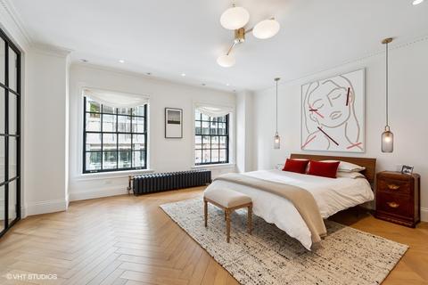 257 E Delaware Pl #2BD, Chicago, IL 60611 photo 16