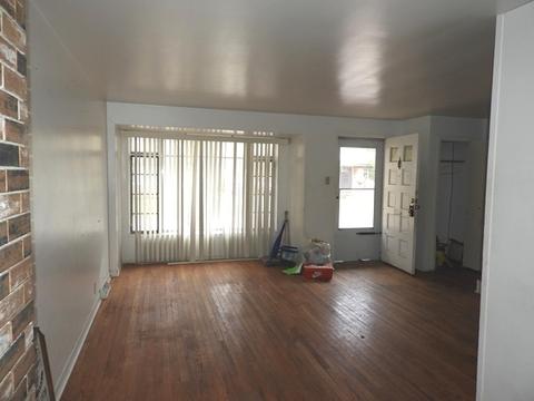 8 Dunham Rd, Park Forest, IL 60466 photo 3