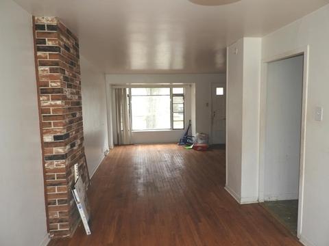 8 Dunham Rd, Park Forest, IL 60466 photo 6