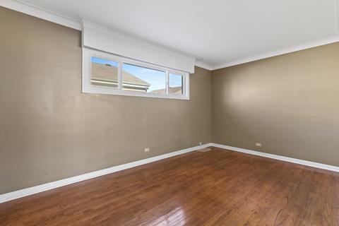 7729 S Pulaski Rd, Chicago, IL 60652 photo 11