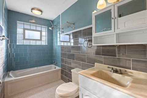7729 S Pulaski Rd, Chicago, IL 60652 photo 9